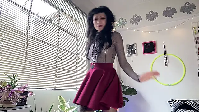 ELENA UMBRA online show from 06.10.26