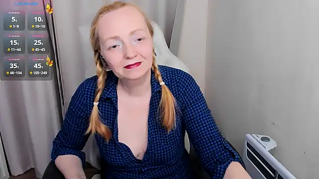 Karen Villis online show from 11.28.25