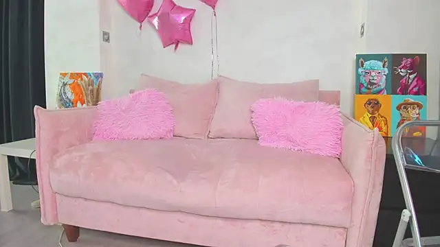 Candy Cansew online show from 05.19.26