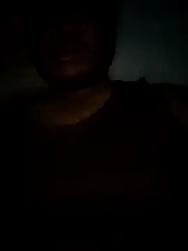 Snapshot of Brown69_guy chatting on 10.17.25 Brown69 guy online show from 10.17.25