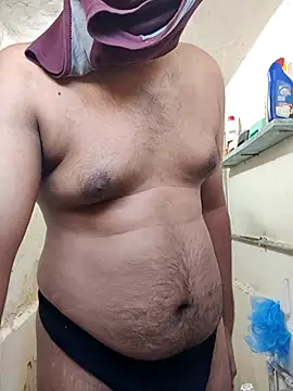 Snapshot of Brown69_guy chatting on 12.20.25 Brown69 guy online show from 12.20.25