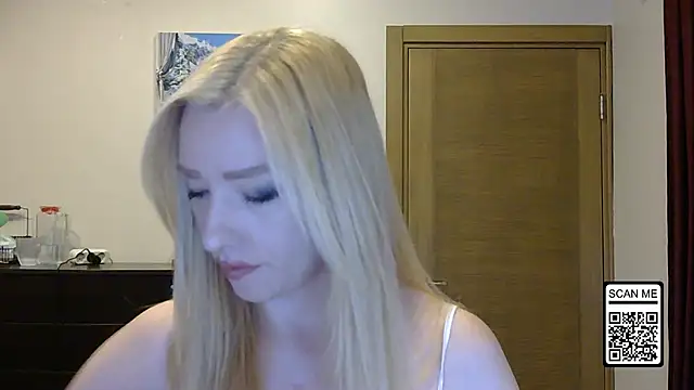 Wild Silk Desire online show from 09.22.25