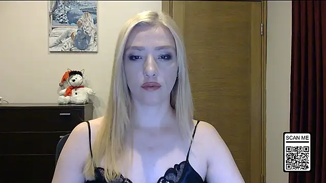 Wild Silk Desire online show from 11.30.25