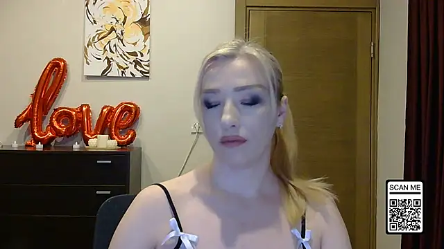 Wild Silk Desire online show from 04.06.26