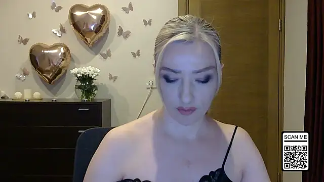 Snapshot of Wild_Silk_Desire chatting on 04.30.26 Wild Silk Desire online show from 04.30.26