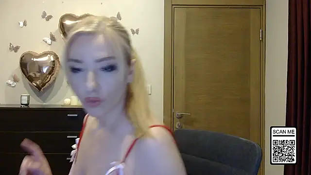 Snapshot of Wild_Silk_Desire chatting on 05.15.26 Wild Silk Desire online show from 05.15.26