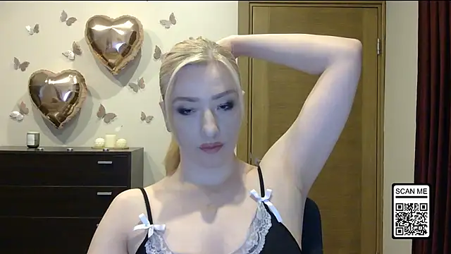 Snapshot of Wild_Silk_Desire chatting on 05.24.26 Wild Silk Desire online show from 05.24.26