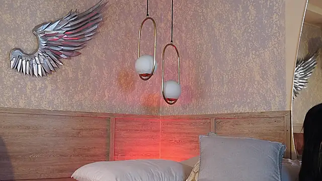 Susan wall online show from 03.18.26