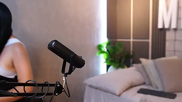 Susan wall online show from 04.27.26