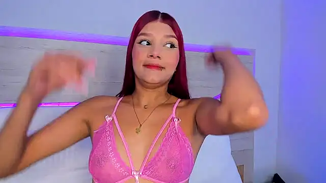 Snapshot of ZoeMorris chatting on 11.11.25 ZoeMorris online show from 11.11.25