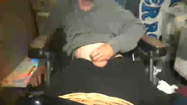 Lovyourpuss online show from 06.14.26