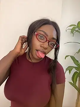 alissradiante1 online show from 03.29.26