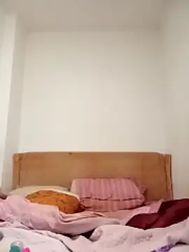 JessicaItalia online show from 12.04.25