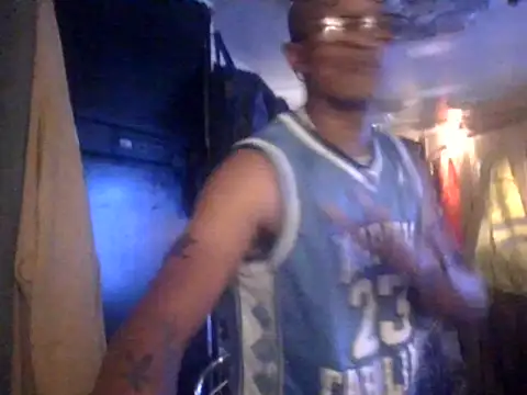 Snapshot of badboy2u2025 chatting on 05.31.26 badboy2u2025 online show from 05.31.26