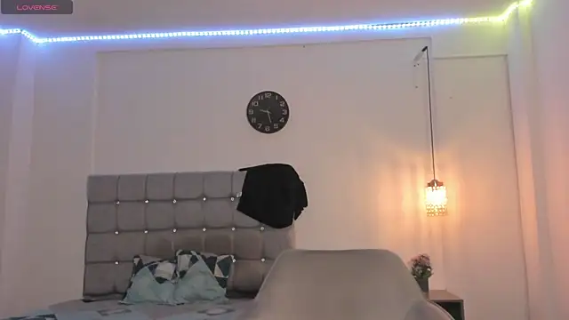 Snapshot of Santy_Stump chatting on 11.23.25 Santy Stump online show from 11.23.25