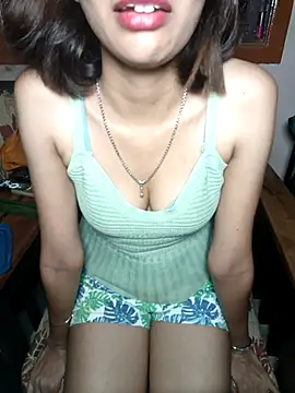 Isha Sax online show from 10.11.25