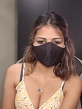 Isha Sax online show from 02.15.26