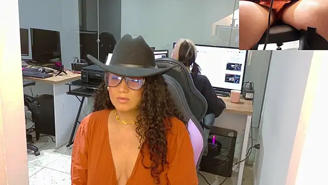 Snapshot of Dakota_Rainbow22 chatting on 02.28.26 Dakota Rainbow22 online show from 02.28.26