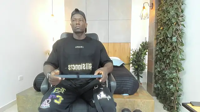 MarcusBlack  online show from 09.29.25