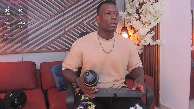 MarcusBlack  online show from 11.02.25