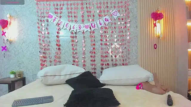 Antonella west online show from 02.06.26