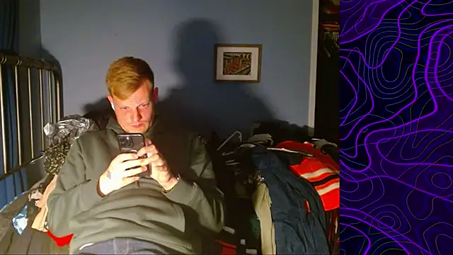 Snapshot of lustylyndon chatting on 11.09.25 lustylyndon online show from 11.09.25