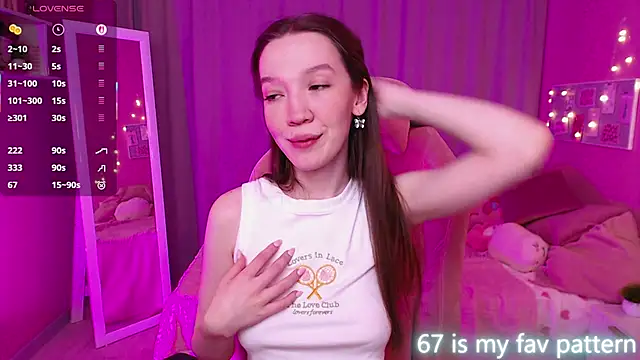 Shriya Sarann online show from 02.18.26