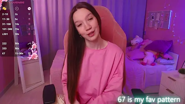 Shriya Sarann online show from 04.19.26