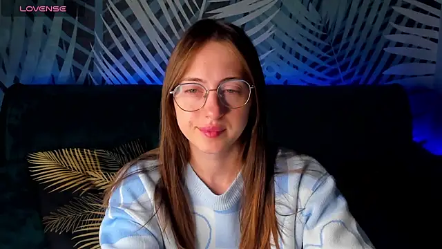 ChristyCrayme online show from 10.04.25