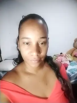 Snapshot of EbonyHorrny chatting on 10.21.25 EbonyHorrny online show from 10.21.25