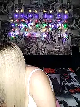 HoneyNelly online show from 02.10.26