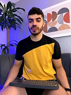 Snapshot of AxelThompson_ chatting on 12.02.25 AxelThompson online show from 12.02.25