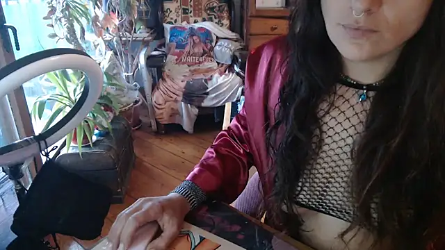 Maite4ever online show from 11.15.25