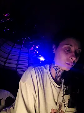 Snapshot of DarkAngelz1 chatting on 10.14.25 DarkAngelz1 online show from 10.14.25