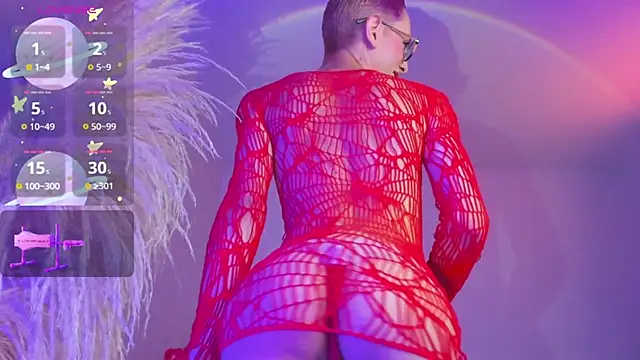 liiamluna  online show from 10.02.25