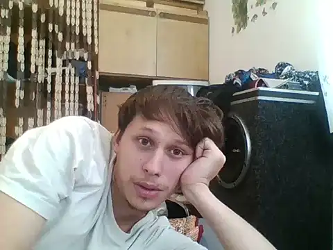 Snapshot of luciferalpha1231 chatting on 09.18.25 luciferalpha1231 online show from 09.18.25