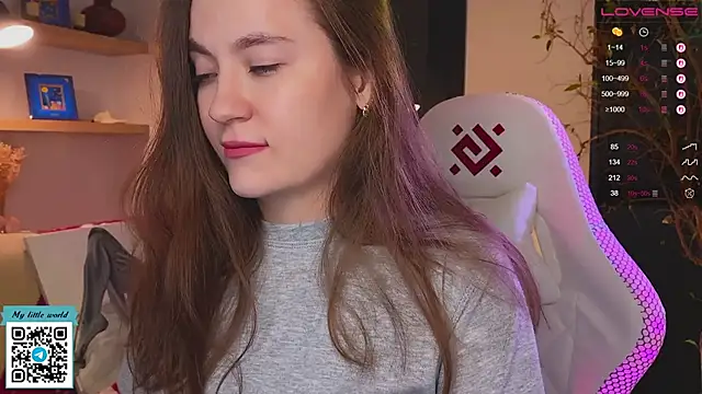 mia here online show from 12.20.25