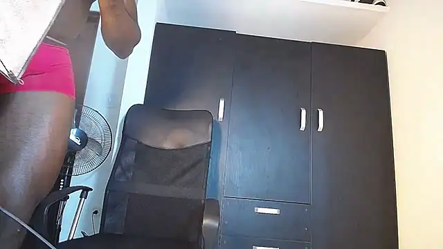 Snapshot of Joan_silva chatting on 11.09.25 Joan silva online show from 11.09.25