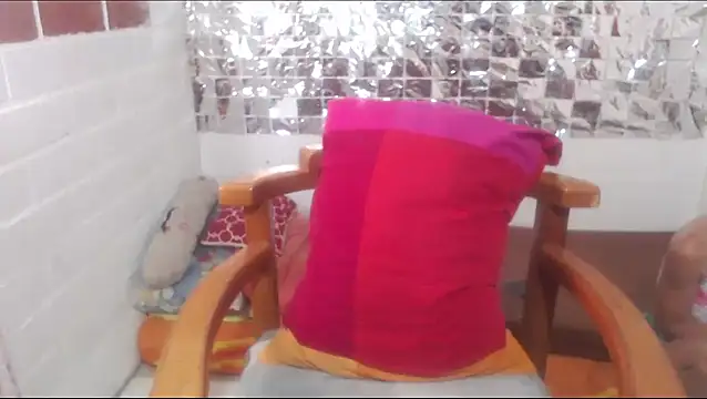 rose-crystal online show from 02.22.26