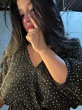 Snapshot of indialatin chatting on 03.02.26 indialatin online show from 03.02.26