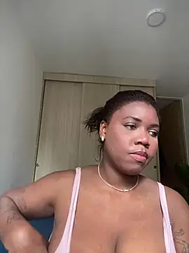 Snapshot of Alexia_24 chatting on 06.07.26 Alexia 24 online show from 06.07.26