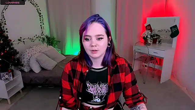 lunaalli online show from 12.16.25