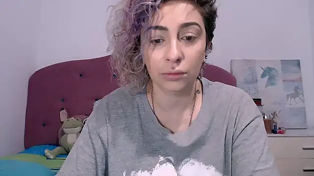 Snapshot of AAARUNY chatting on 01.16.26 AAARUNY online show from 01.16.26