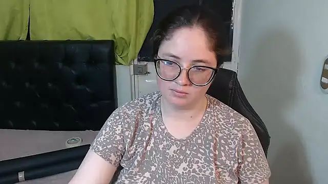 KrystalAdams online show from 04.18.26