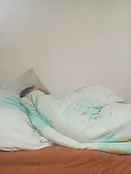 Snapshot of saladinbakiz chatting on 11.04.25 saladinbakiz online show from 11.04.25