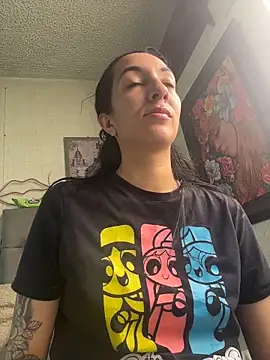 SALOME KORLAND online show from 12.04.25