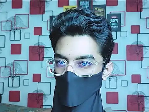 ChiseledCharm online show from 10.08.25