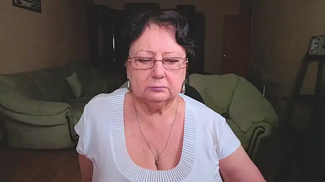 Margo Moll online show from 02.01.26