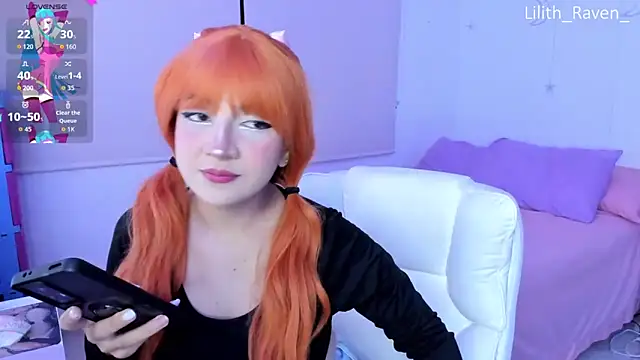 Snapshot of Lilith_Raven_ chatting on 10.03.25 Lilith Raven  online show from 10.03.25