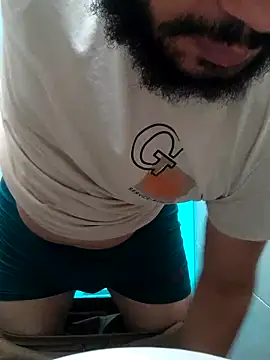 Snapshot of EgyptianStallion82 chatting on 09.23.25 EgyptianStallion82 online show from 09.23.25